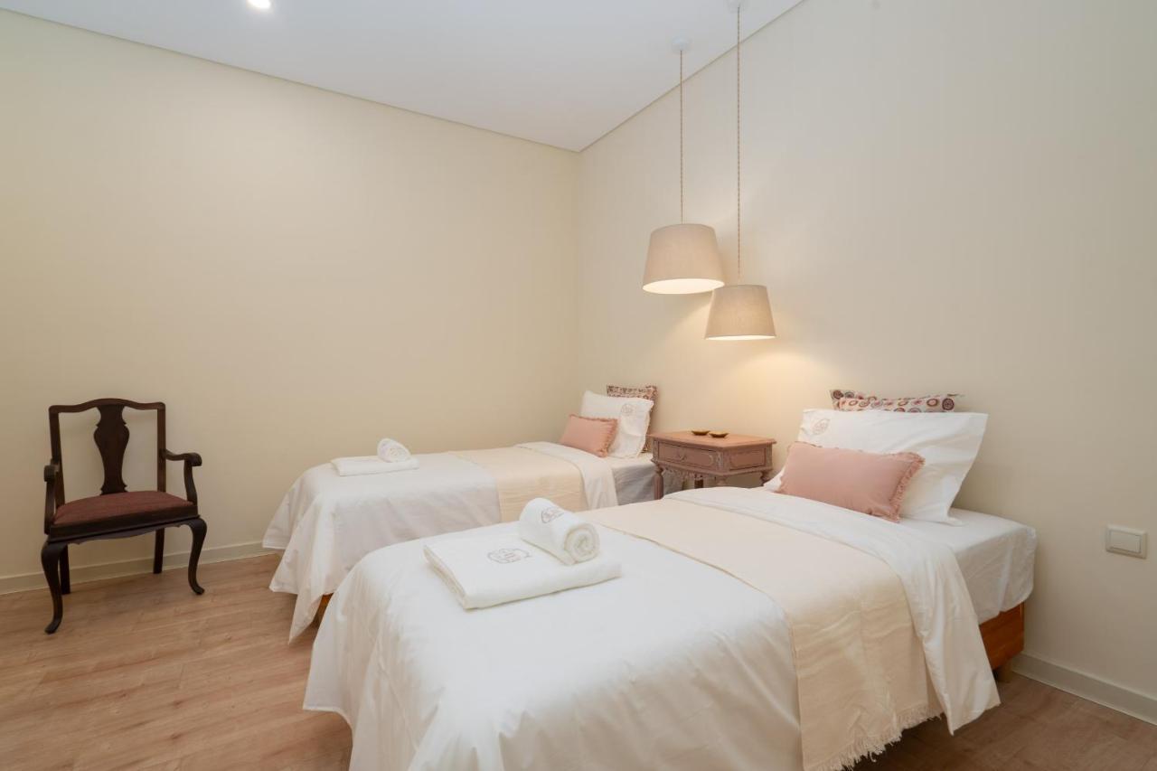Апартаменты Gaya Avenue Flats - Elegant Contemporary Flats With Balcony Вила-Нова-ди-Гая Экстерьер фото